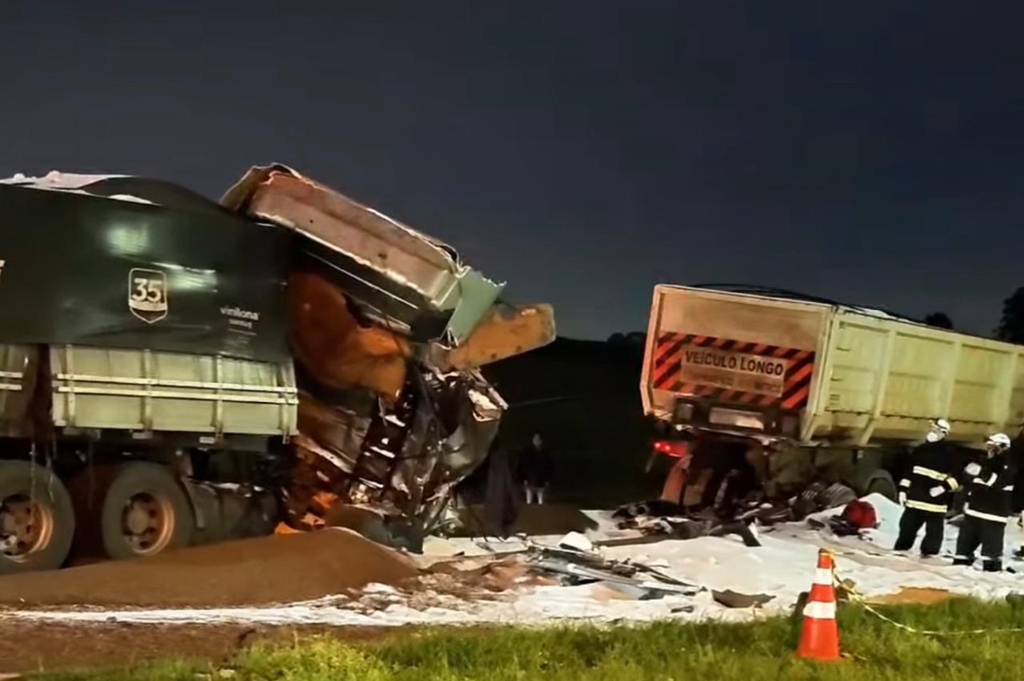 Casal de Guarapuava morre em grave acidente entre caminhões na BR-277, em Campo Largo  